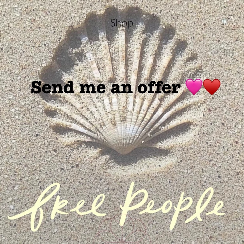 Send me an offer :) 🩵🩷💙🩷